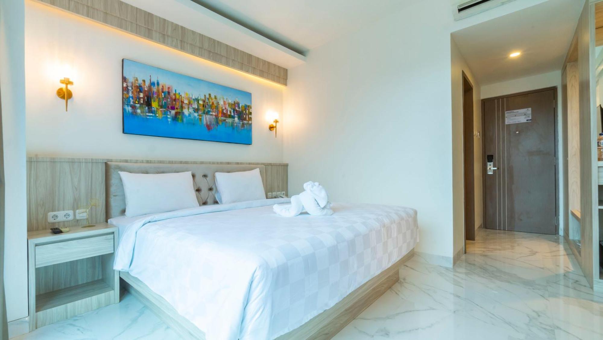 City Of Aventus Hotel - Denpasar Buitenkant foto